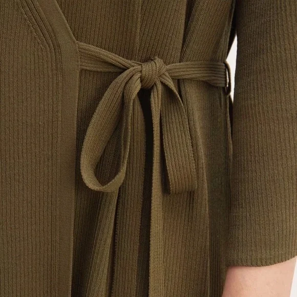 Everlane the ribbed wrap midi 3/4 sleeve dress - Picture 11 of 12